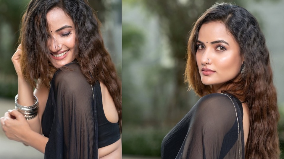 <p>ఈ ఫొటోలకు అభిమానులే కాదు.. ప్రముఖ యాంకర్ విష్ణుప్రియ భీమినేని కూడా లైక్ కొట్టింది.</p>