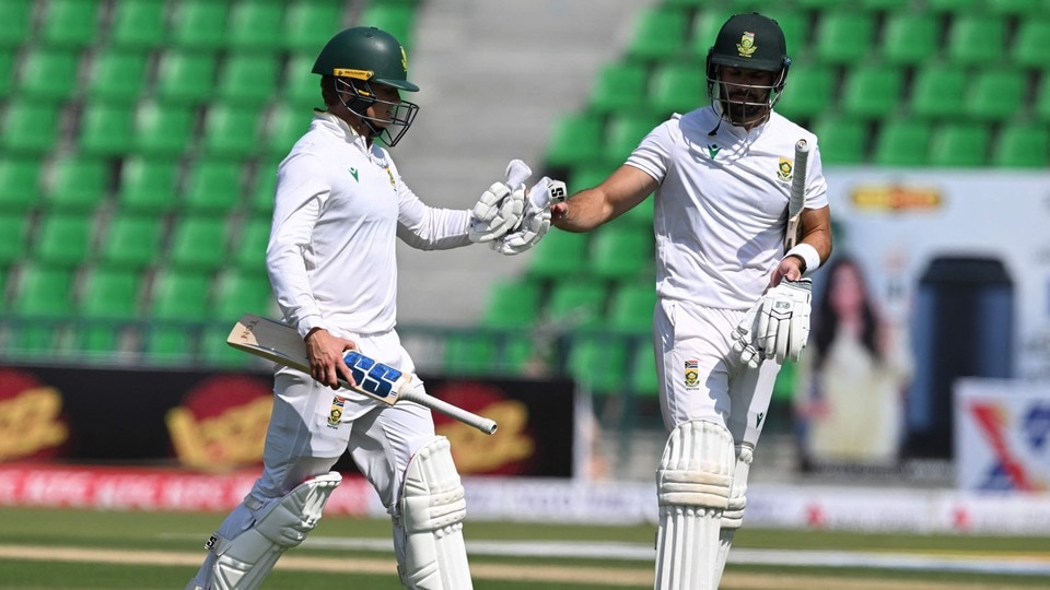 <p>అత్యధిక అంతర్జాతీయ మ్యాచ్ లు గెలిచిన వాటిలో సౌతాఫ్రికా ఐదో స్థానంలో ఉంది. ఆ టీమ్ 1374 మ్యాచ్ లకు గాను 719 మ్యాచ్ ల్లో విజయం సాధించింది.</p>(AFP)